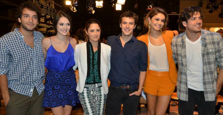 Globo apresenta elenco de ‘Sangue Bom’
