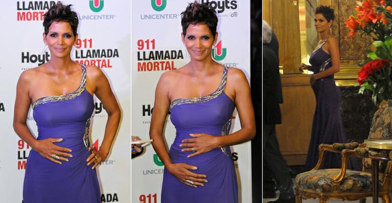 Grávida, Halle Berry exibe barriguinha em première
