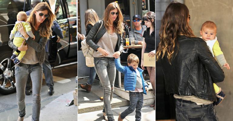 Gisele Bündchen passeia com os filhos em Nova York