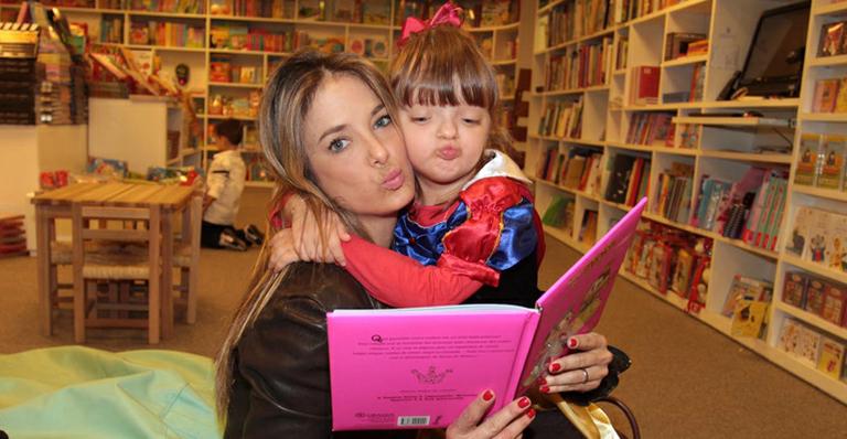 Ticiane Pinheiro comenta gafe na TV: ‘Fui espontânea’
