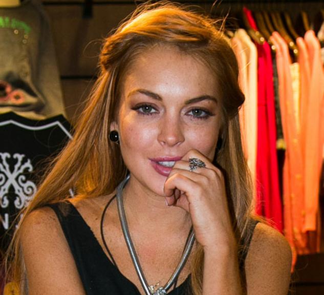 Lindsay Lohan convida traficante para visitá-la na reabilitação