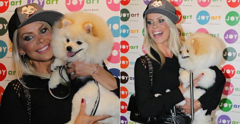 Karina Bacchi fala da importância do cãozinho Joy em sua vida