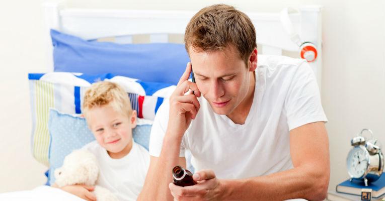 Atestados médicos de filhos doentes: funcionam para faltar no trabalho?
