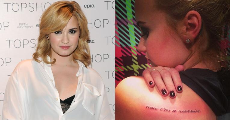 Demi Lovato faz nova tatuagem para comemorar lançamento de álbum