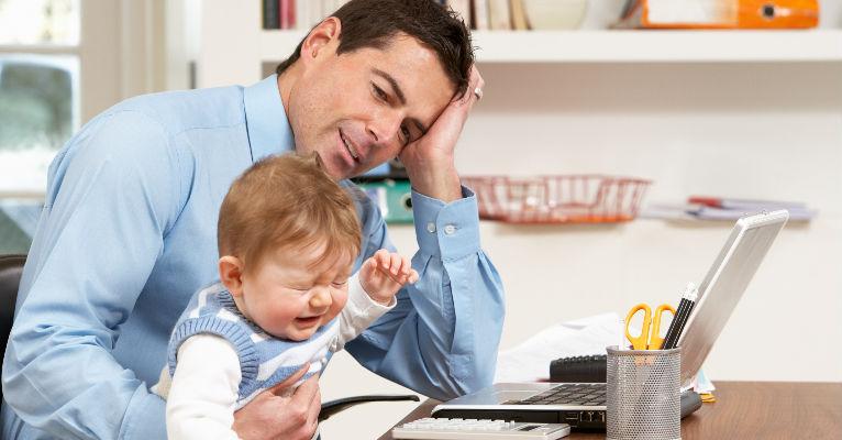 Filhos doentes: melhor maneira para avisar o chefe sobre uma falta no trabalho