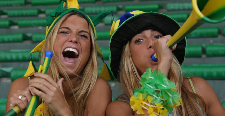 Bia e Branca Feres dão seus ‘pitacos’ sobre a Seleção Brasileira de Futebol