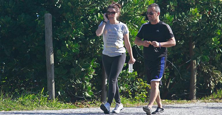 Giovanna Antonelli aproveita férias para manter forma