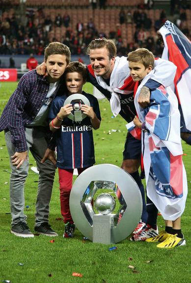 David Beckham se aposenta dos campos com o apoio da família