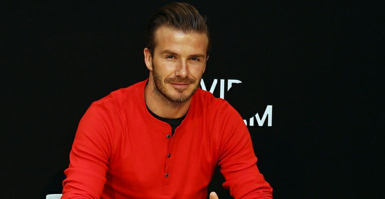 David Beckham presenteia mãe e sogra com carro de R$ 179 mil