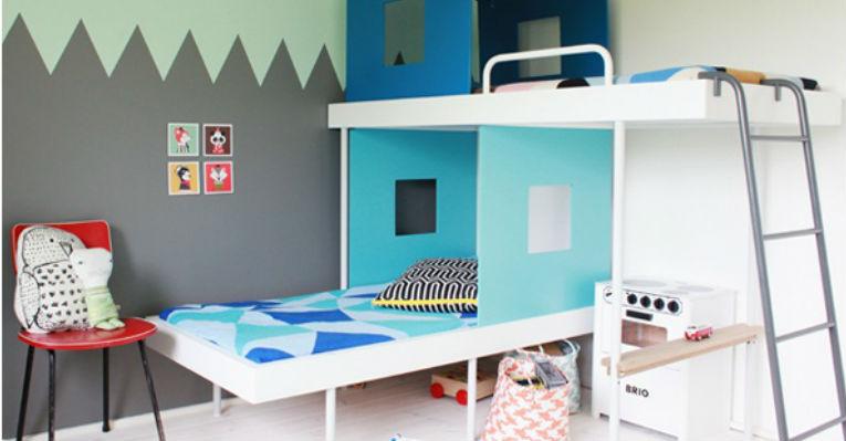 Beliches de formato inovador são alternativas para decorar quartos pequenos