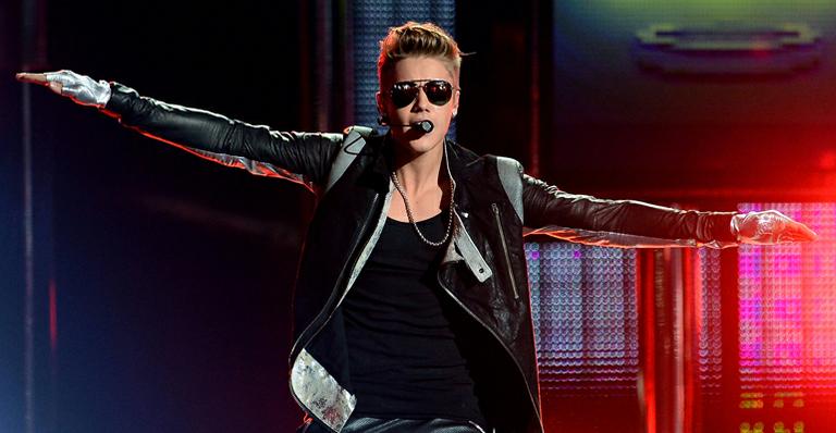Justin Bieber compra mansão de US$ 2 milhões na Colômbia