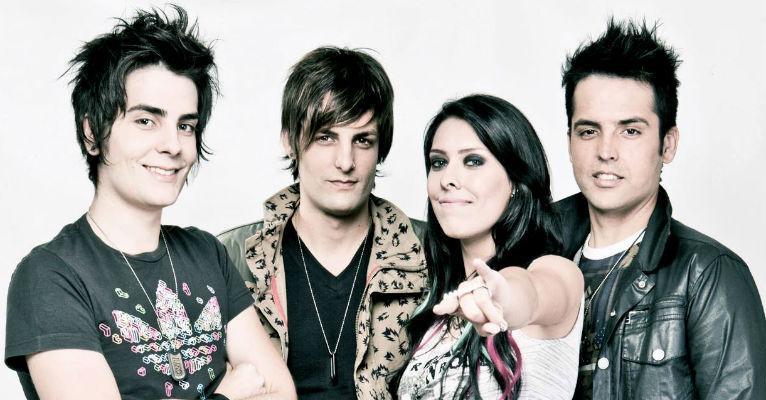 CW7: vocalista Mia revela quais são as próximas músicas da banda teen