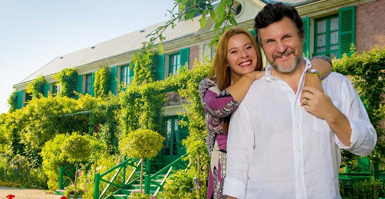 Antonio Calloni e Ilse Rodrigues celebram 20 anos de casamento na França
