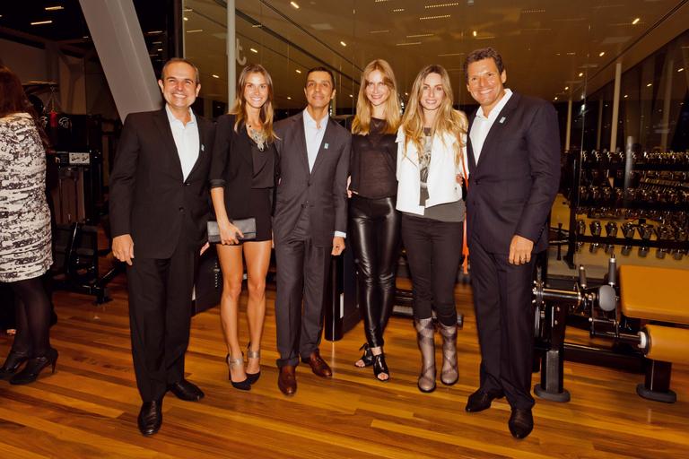 Belas brilham em festa fitness em São Paulo