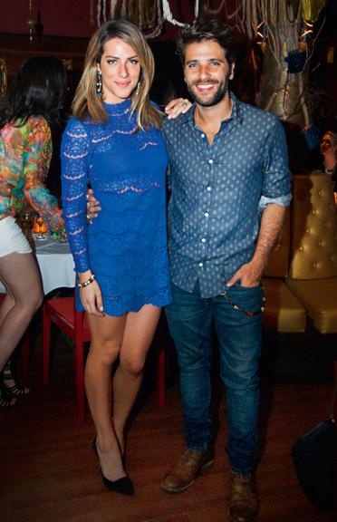 Giovanna Ewbank e Bruno Gagliasso em coquetel de festa de grife