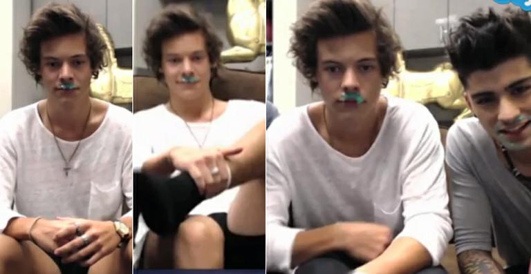 One Direction: Harry Styles aparece de cueca durante competição via Skype