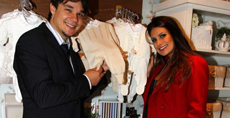Natália Guimarães e Leandro escolhem os nomes das filhas: Maya e Kiara