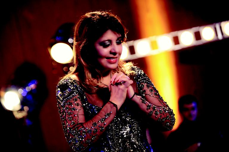 Com 25 anos de carreira, Roberta Miranda diz que ainda existe preconceito no sertanejo: ‘O machismo impera’