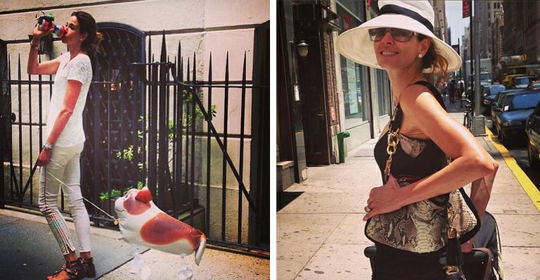 Brincando, Luciana Gimenez passeia com cachorro inflável em Nova York