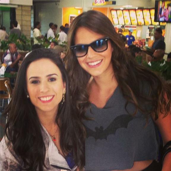 Bruna Marquezine revela ser fã de Tatá Werneck: “Inteligência pura”