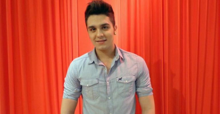 Luan Santana declara ser fã de William Bonner: ‘Cara do bem’