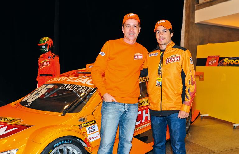 Velozes pilotos David Muffato e Marcos Gomes