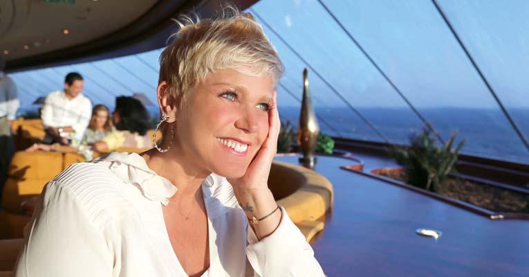 Xuxa e Junno fazem primeira viagem juntos em cruzeiro pelo Mediterrâneo