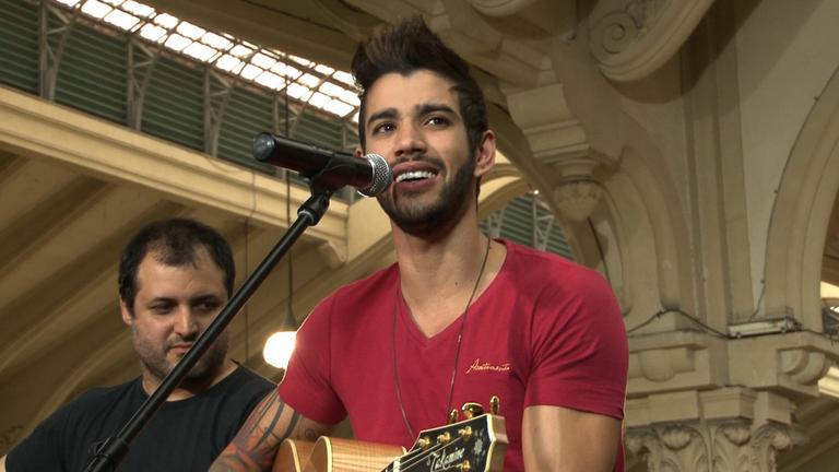 Gusttavo Lima divulga nota sobre processo de seu empresário