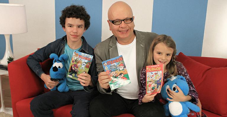 Marcelo Tas faz homenagem à Turma da Mônica com os filhos Miguel e Clarice