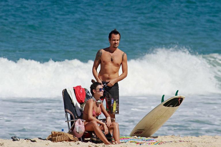Thaila Ayala e Paulinho Vilhena