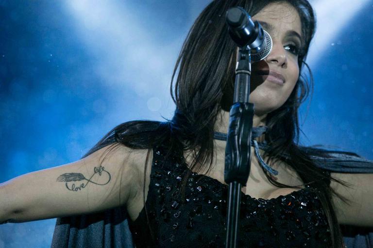 Anitta dá bronca em fã durante show: Coisa de pobre, ganhou cortesia