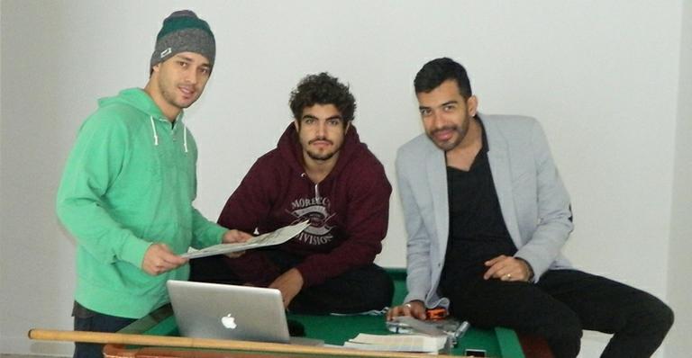 Caio Castro e Rodrigo Andrade vão morar juntos; conheça o projeto da casa