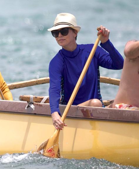 Charlize Theron de férias