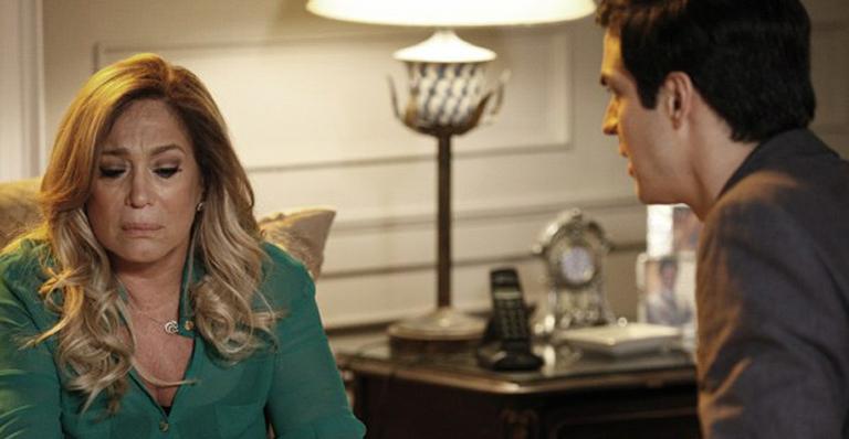 Amor à Vida: Pilar fica arrasada após dar surra em Aline