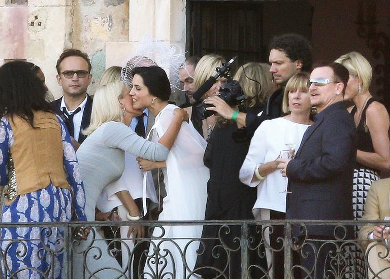 ‘Sim’ de Adam Clayton e Mariana Teixeira de Carvalho