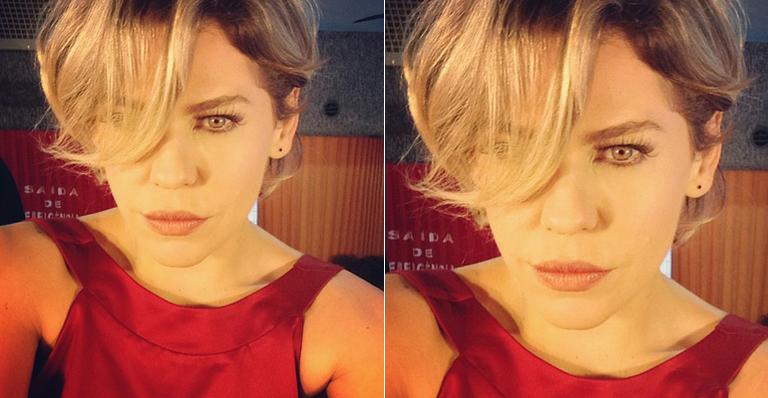 Bárbara Paz mostra seu novo visual no Instagram