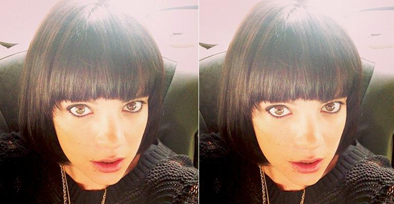 Lily Allen adota cabelo bob e fãs aprovam