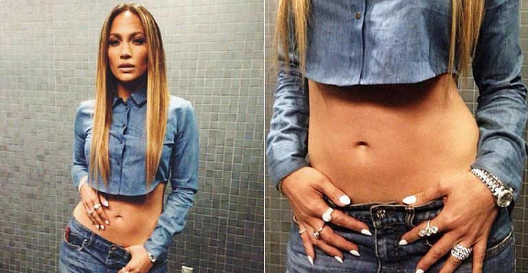 Aos 44 anos, Jennifer Lopez exibe barriga chapada no Instagram