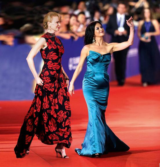 Charme de Nicole e Zeta-Jones