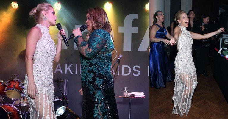 Carolina Dieckmann canta com Preta Gil e se empolga em dança