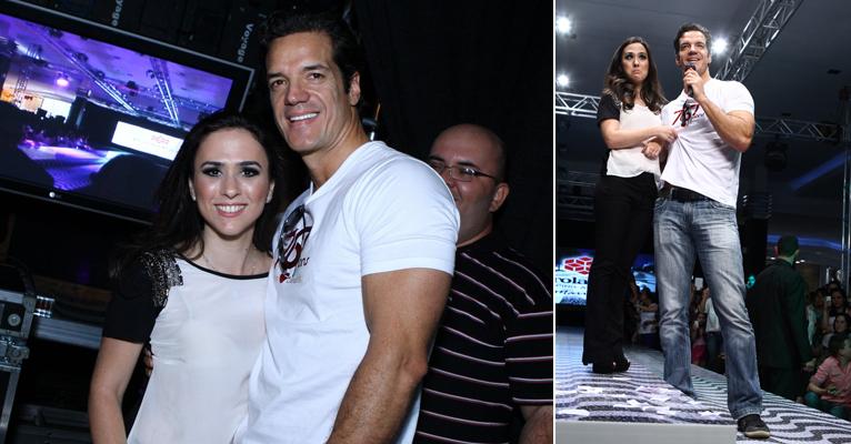 Tatá Werneck brinca com a diferença de altura ele ela e Carlos Machado em desfile
