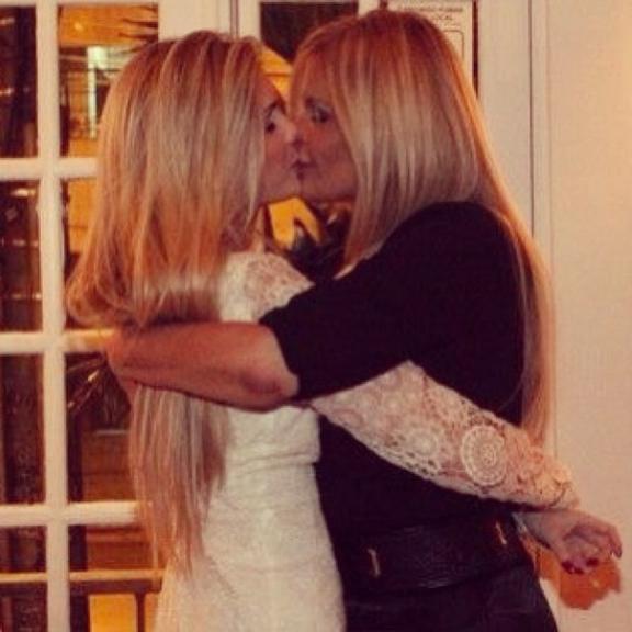 Bárbara Evans faz declaração de amor para mãe