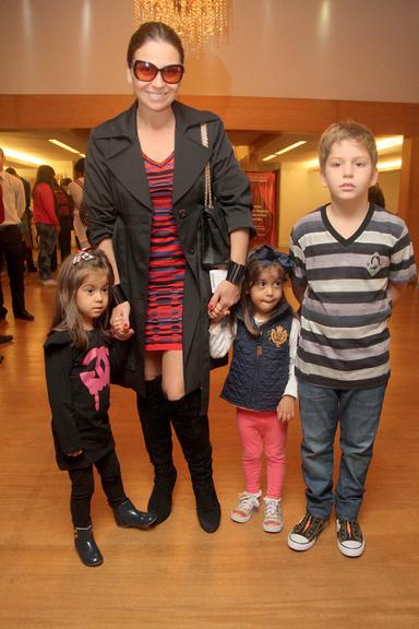 Giovanna Antonelli e os filhos
