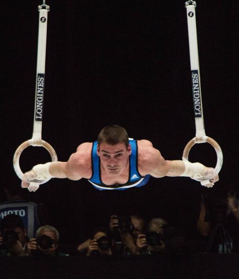 Arthur Zanetti ganha ouro em mundial de ginástica