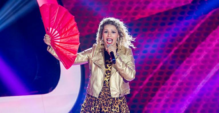 The Voice: Candidata aprovada por Carlinhos Brown era backing vocal dele