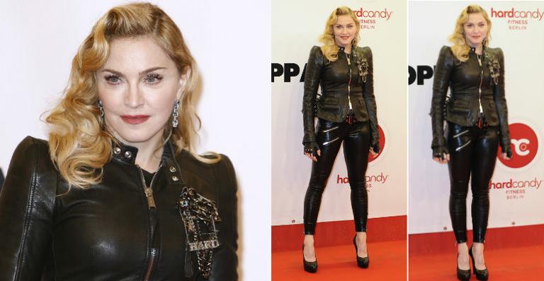 Madonna adota look de couro com acessórios. Sexy ou over?