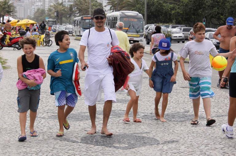 André Gonçalves e a criançada