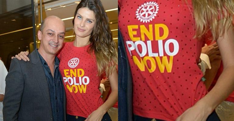 Isabelli Fontana posta foto no dia mundia contra a poliomielite