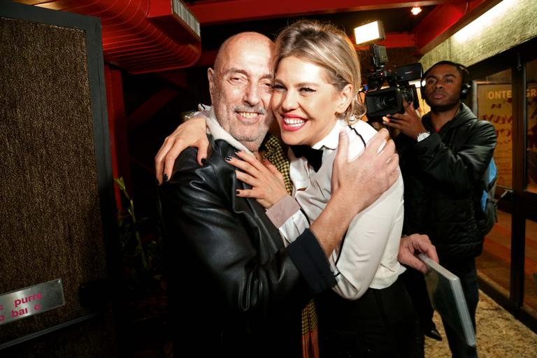 A dupla comemoração de Bárbara Paz