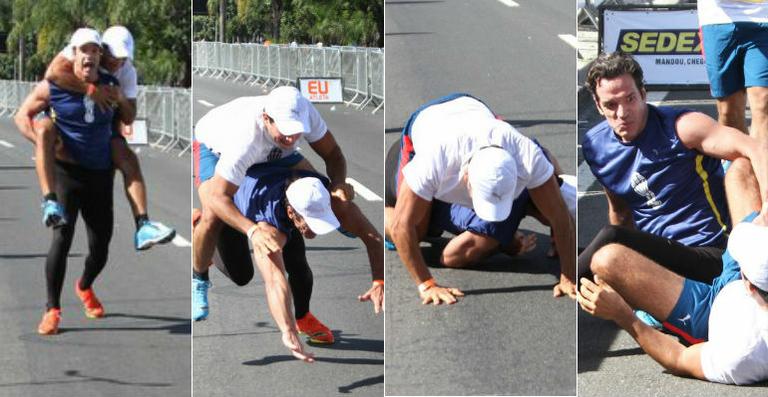 Oops! Carlos Machado e Anderson Di Rizzi se atrapalham em corrida e caem no asfalto